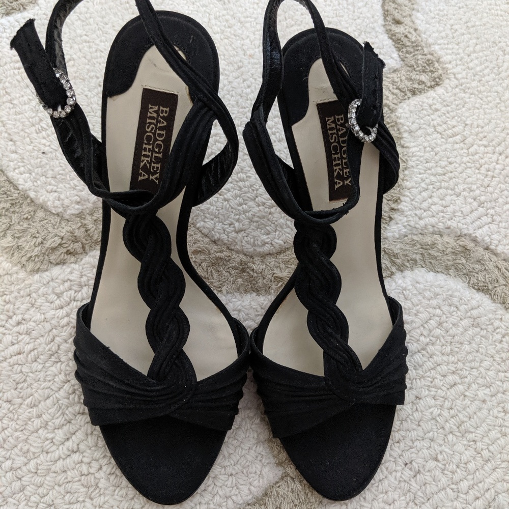 Badgley Mischka Black Suede Heels Size 7.5 *NEW*